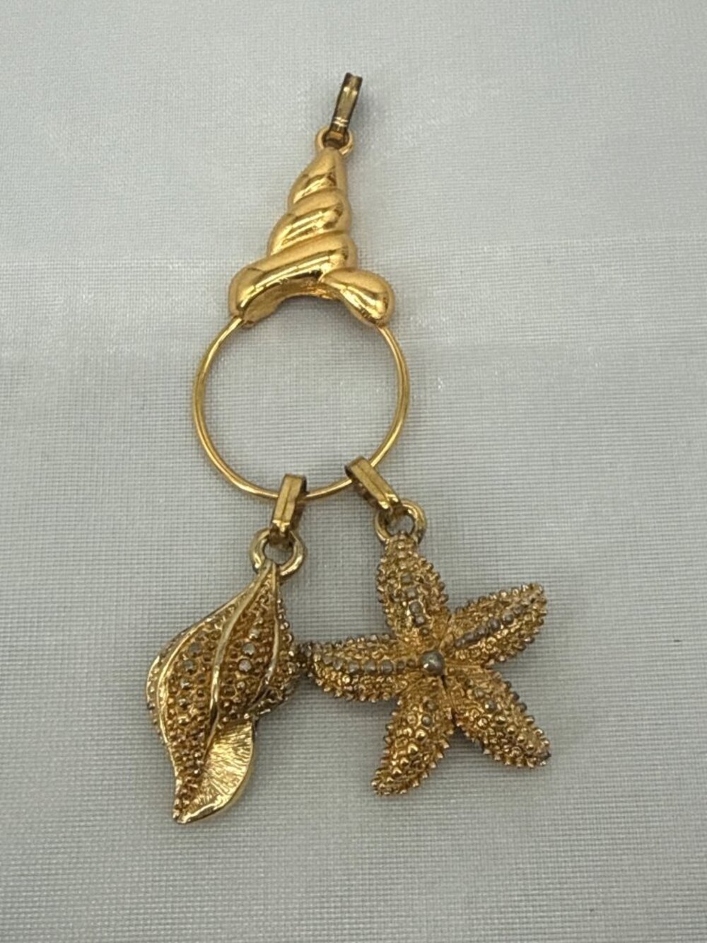 Vintage Monet Gold Starfish Seashell Charm Pendant Ocean Mermaidcore Beachy Vtg